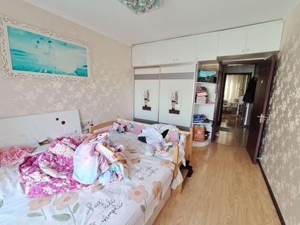 北京欧美世纪花园2室2厅99平高楼层/共6层