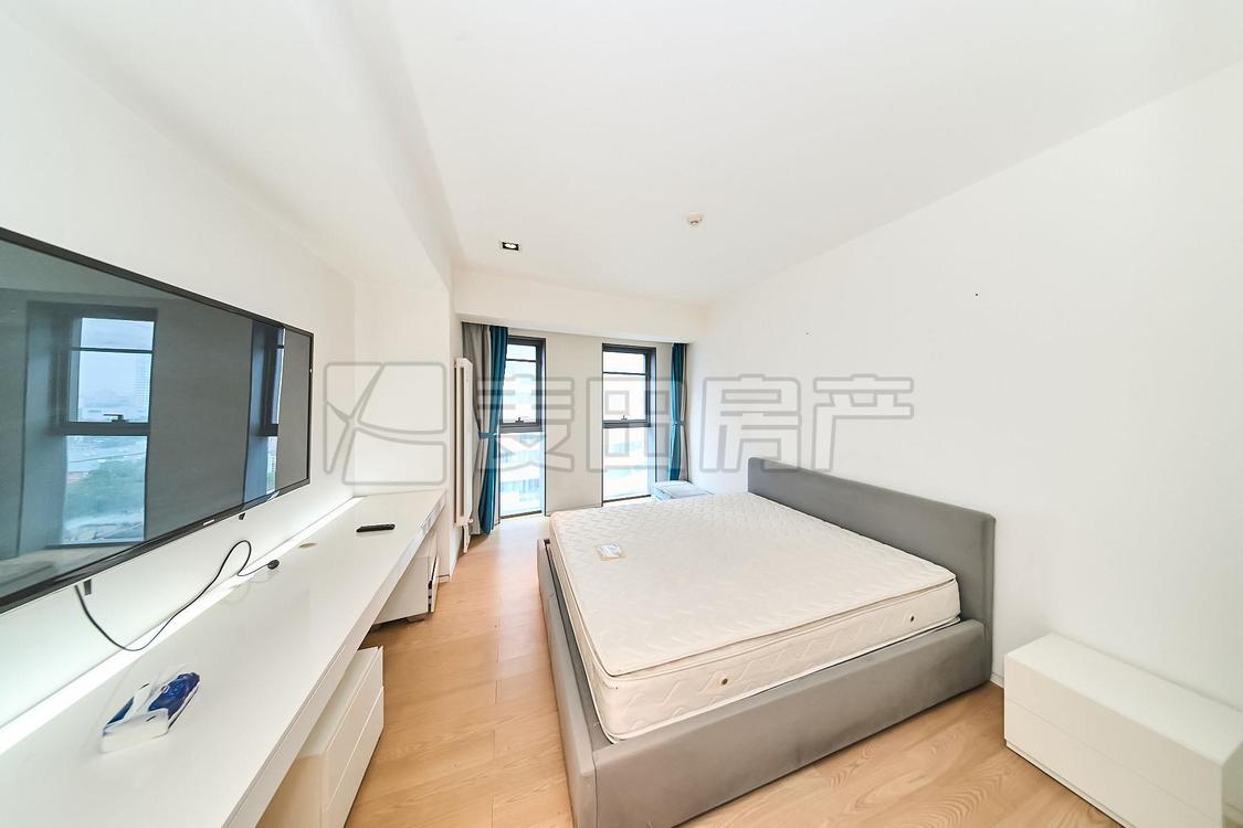 整租·三里屯SOHO公寓