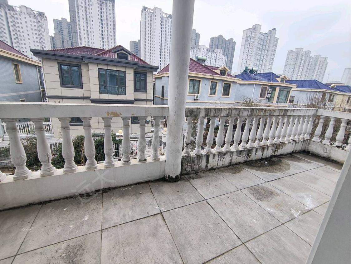 整租·瑞和园(别墅区)