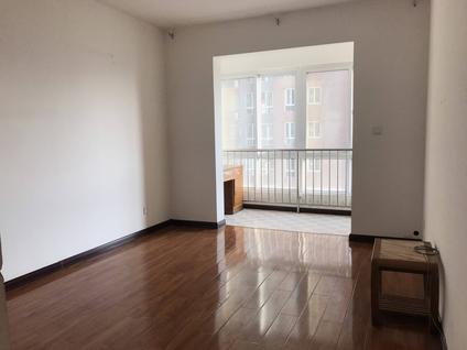 涧西上海市场整租 云峰国际2室2厅/97平/中楼层