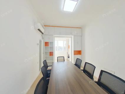 西城什刹海整租 鼓楼西大街2室1厅/49平/高楼层