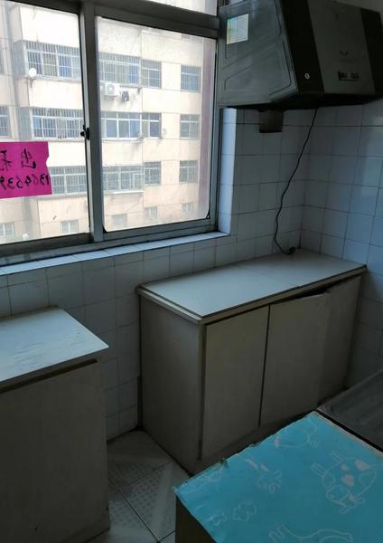 胶州中云整租 北窑头小区2室1厅/67平/低楼层