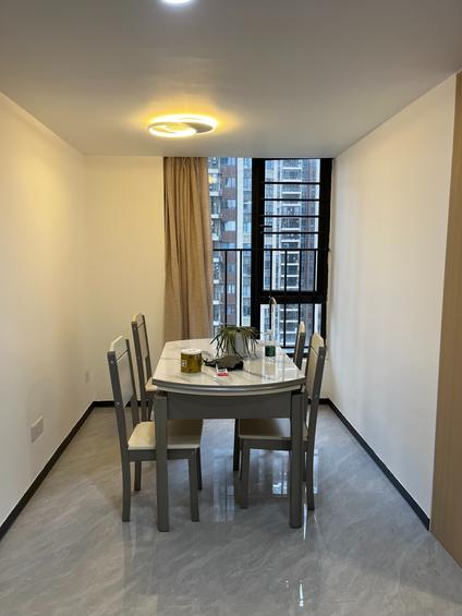 鹤山鹤山整租 越秀星汇名庭(鹤山)2室2厅/60平/低楼层