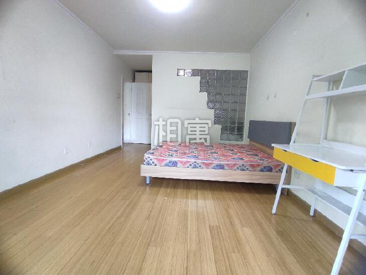 合租·龙锦苑(六区)