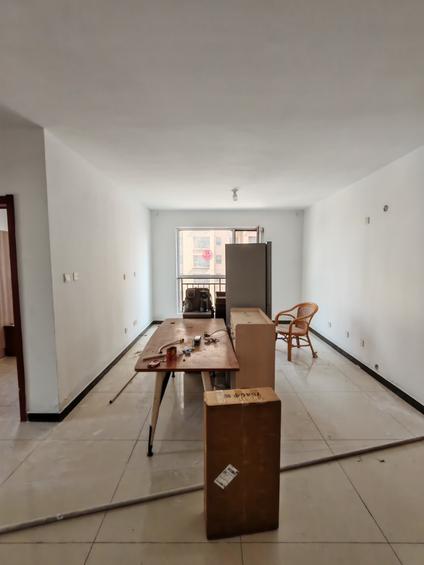 长安红星整租 中基碧域尚城2室2厅/93平/中楼层