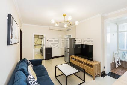 朝阳建国门外整租 万豪国际公寓1室1厅/69平/高楼层