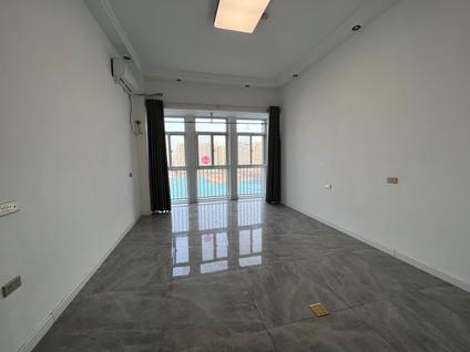 山阳山阳整租 远大未来城1室1厅/50平/中楼层