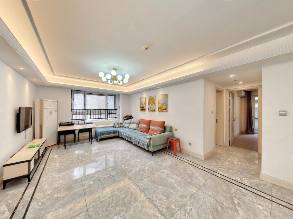 整租·万科翡翠之光