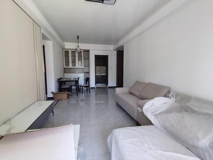 沙坪坝西永整租 重庆融创文旅城(御澜)3室2厅/105平/高楼层