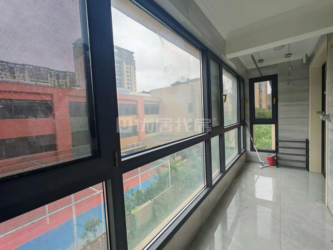 整租·新城玺樾府