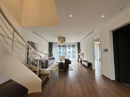 北京三湘印象名邸4室2厅223.52平中楼层/共10层
