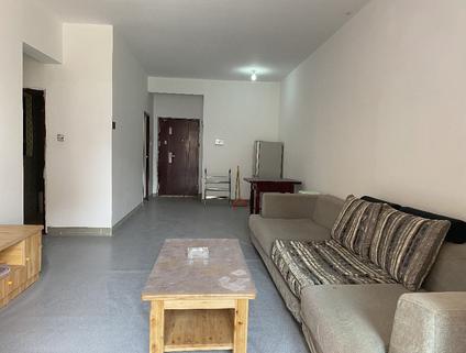 两江新区空港整租 北城空港天地3室2厅/99平/中楼层