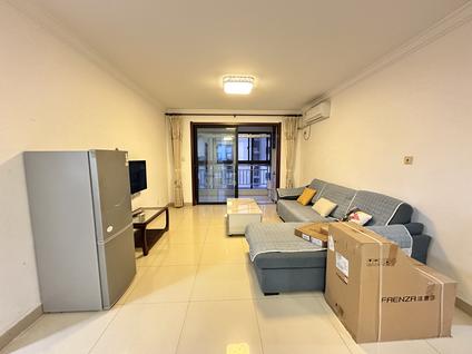 金山朱行整租 恒顺馨苑2室2厅/96平/中楼层