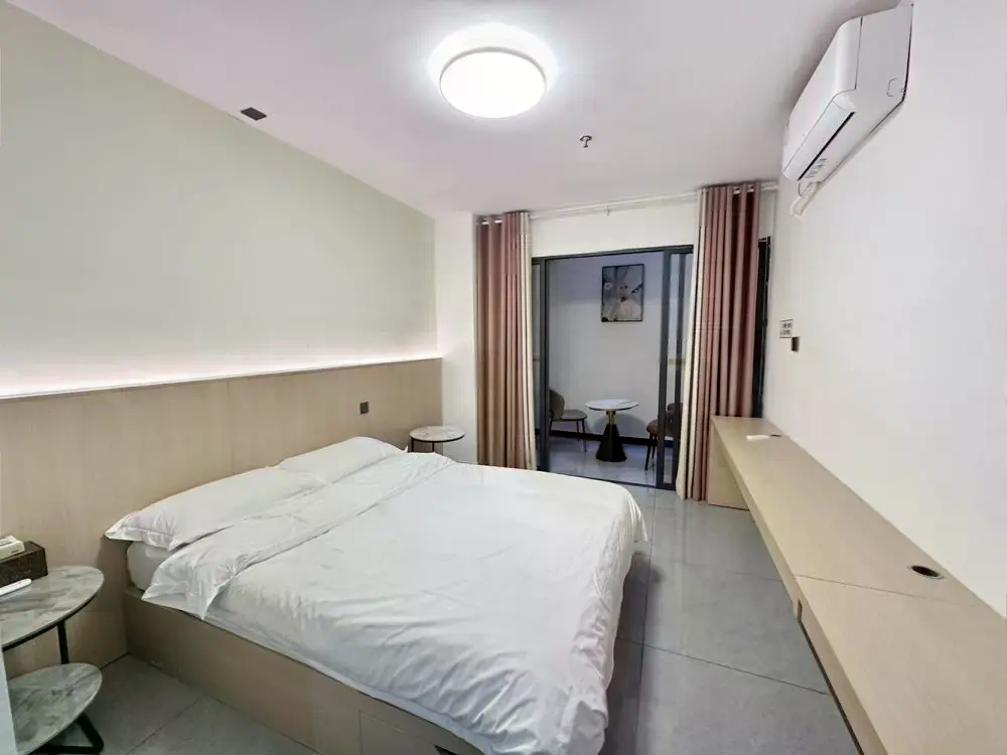 合租·彩天名苑