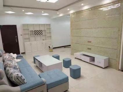 红旗大学城整租 诚城常青藤3室2厅/115平/中楼层