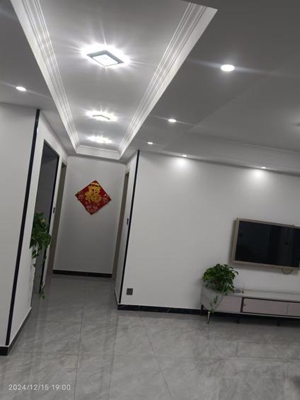 贾汪贾汪区政府整租 十里花溪3室2厅/125平/中楼层