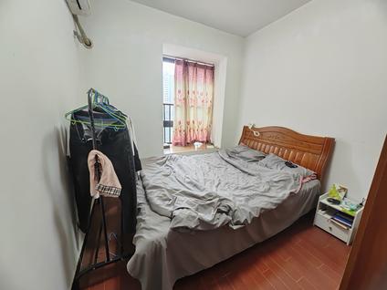 两江新区大石坝整租 锦绣嘉陵1室1厅/45平/中楼层