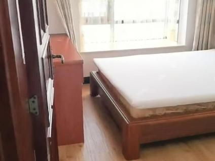 美兰国兴整租 海阔天空国瑞城(名仕苑)2室1厅/100平/高楼层