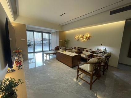 龙湖东海岸整租 海岸名居4室2厅/134平/低楼层