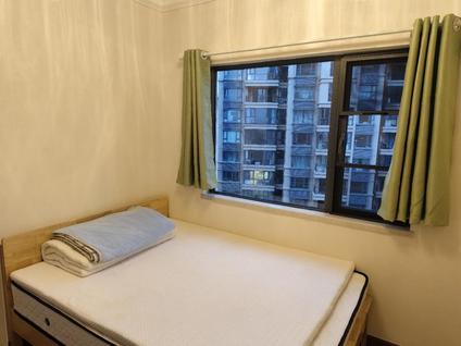 观山湖新世界整租 金阳新世界3室2厅/128平/高楼层