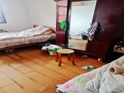 浦东碧云整租 金浦小区(金桥)2室1厅/45平/中楼层