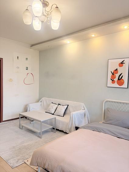 海淀皂君庙整租 双安青年公寓1室1厅/42平/中楼层