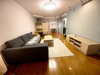 海淀万柳整租 锋尚国际公寓1室1厅/74平/中楼层