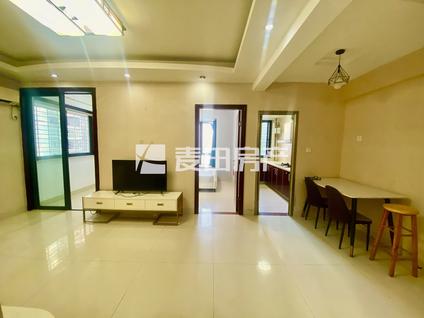 思明火车站整租 罗宾森璀璨新城(一期)1室1厅/67平/低楼层