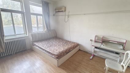 和平体育馆街整租 合作里2室1厅/55平/高楼层