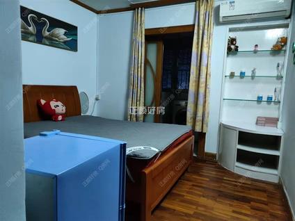 香洲吉大整租 莲花山住宅小区1室0厅/35平/高楼层