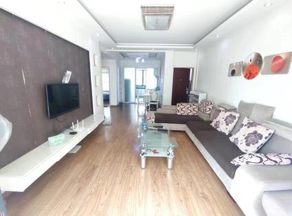 沙市沙市整租 中央华府2室2厅/88平/低楼层