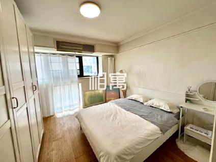 丰台看丹桥整租 设计师广场1室1厅/35平/中楼层