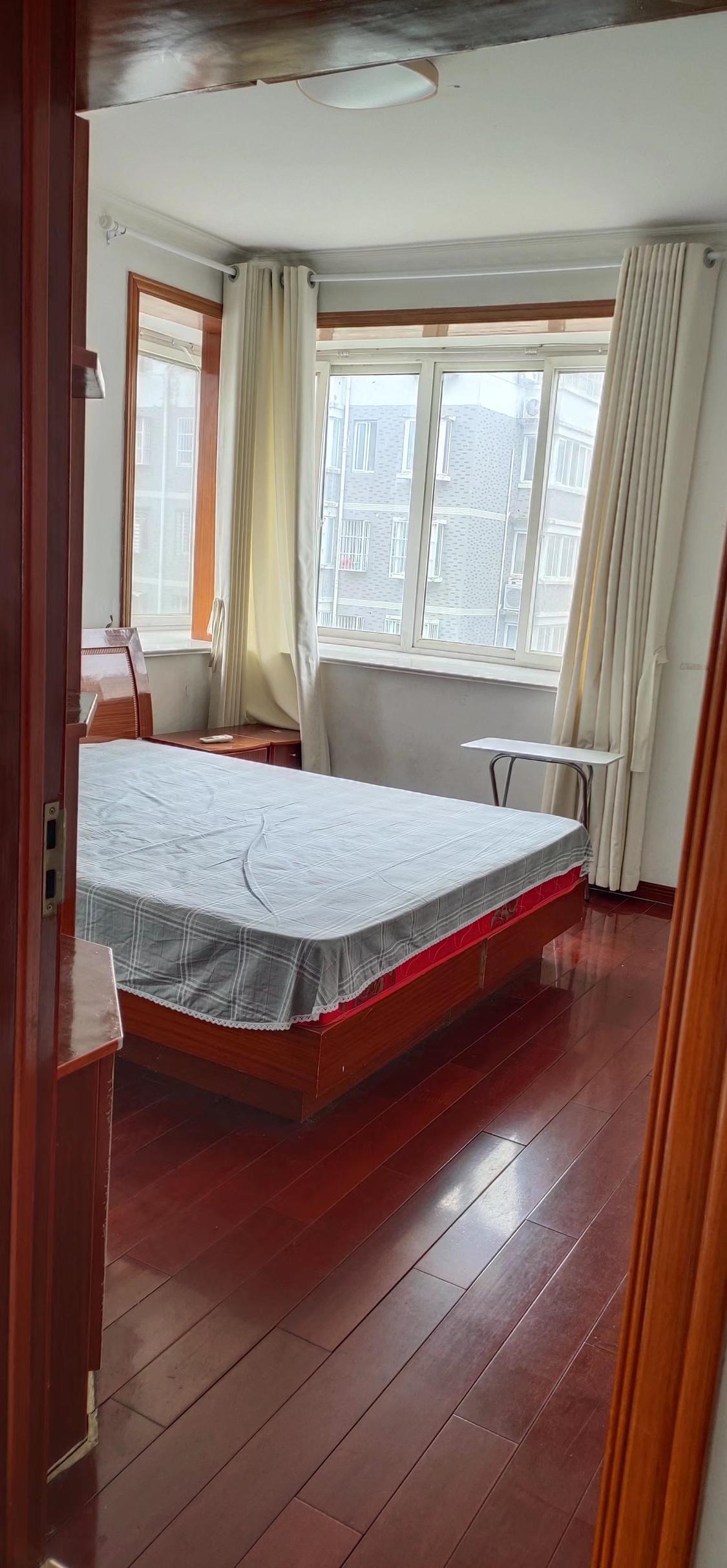 整租·凤凰国际城