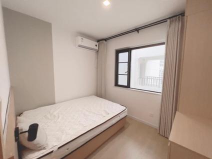 吉阳吉阳区整租 绿地悦澜湾3室2厅/97平/高楼层