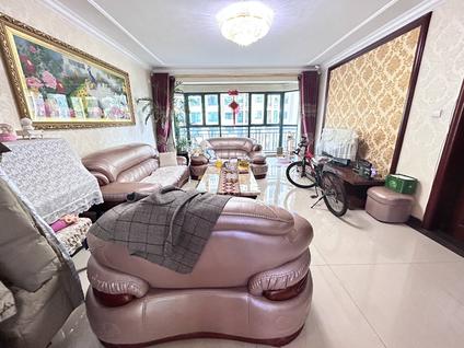 九原恒大整租 恒大华府4室2厅/166平/中楼层