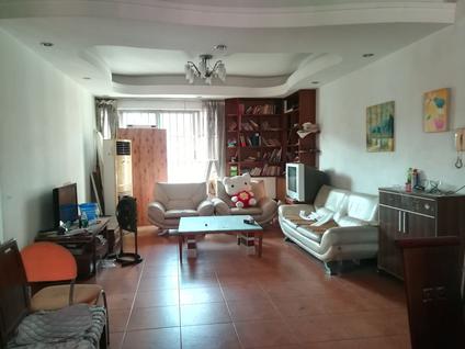 石岐大信整租 天明花园B区3室2厅/125平/高楼层