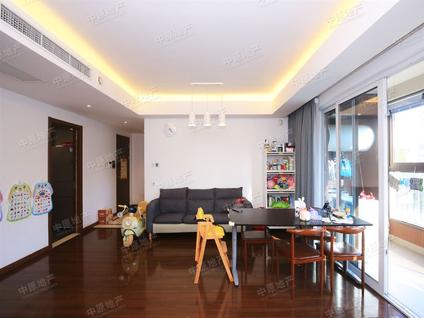 嘉定安亭整租 安亭新镇(波恩风情)3室2厅/107平/低楼层