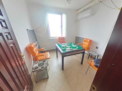 湖里悦华路整租 南泉小筑5室3厅/261平/中楼层