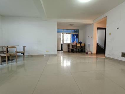 湖里悦华路整租 悦华公寓3室2厅/105平/低楼层