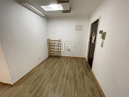 丰台大红门合租 彩虹城(四区)3室1厅/18平/高楼层