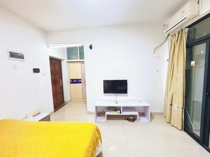 银海银海整租 嘉盛名都1室0厅/29平/中楼层