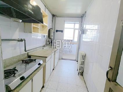 朝阳管庄整租 三间房东路2室1厅/64平/中楼层