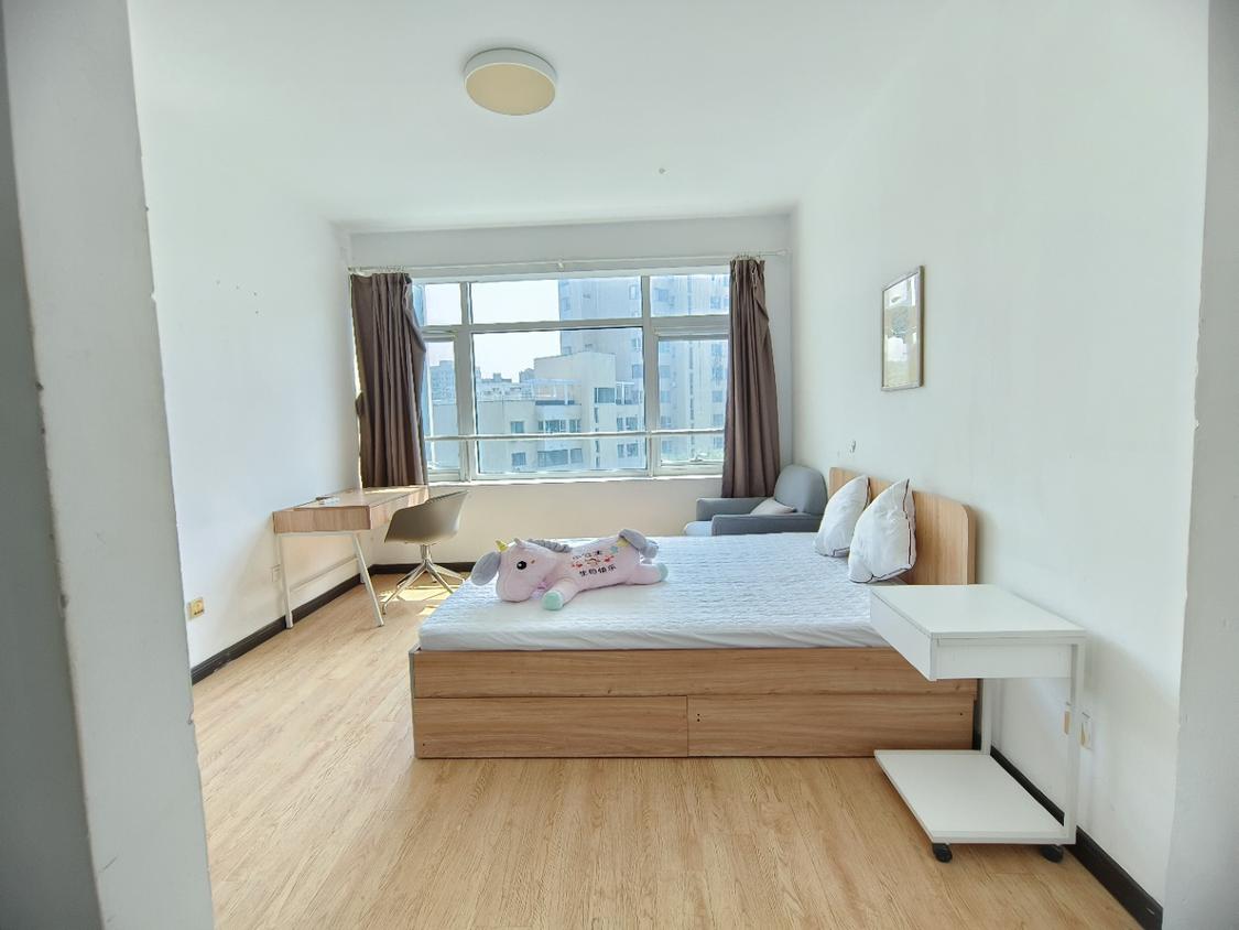 合租·天际万象高尔夫花园