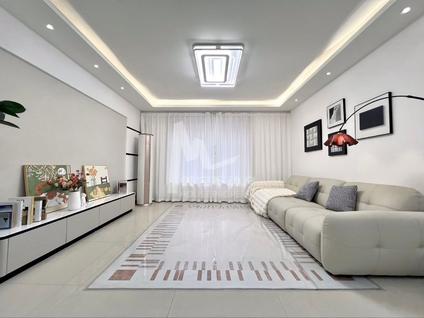 临渭临渭整租 苏园丰景小区3室2厅/143平/中楼层