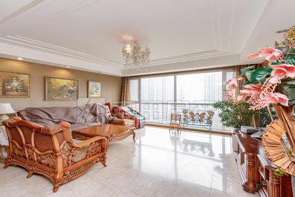 朝阳朝阳公园东整租 泛海国际(樱海园)4室2厅/255平/中楼层