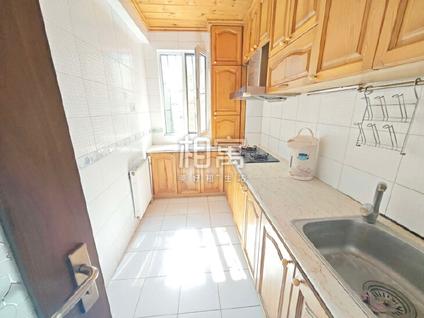 海淀马连洼合租 七彩华园3室1厅/25平/低楼层