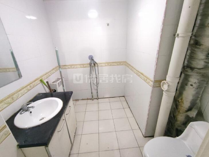 合租·天际万象高尔夫花园