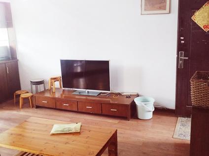 柳南柳南整租 富丽嘉园1室1厅/47平/中楼层