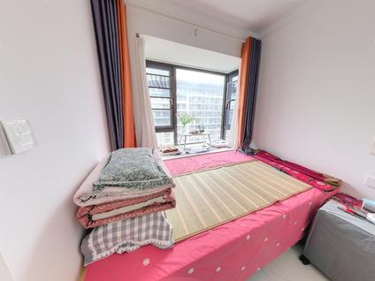 银海银海整租 融创海映兰屿二期3室2厅/85平/高楼层