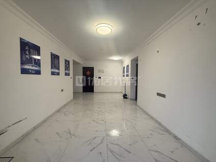 临渭临渭整租 碧桂园翡翠公馆3室2厅/120平/高楼层